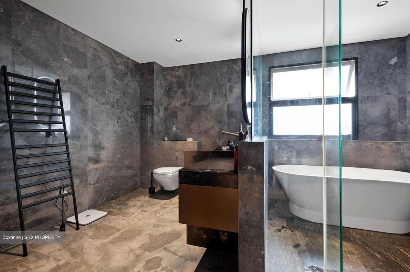 Kew Drive (D16), Detached #464496071